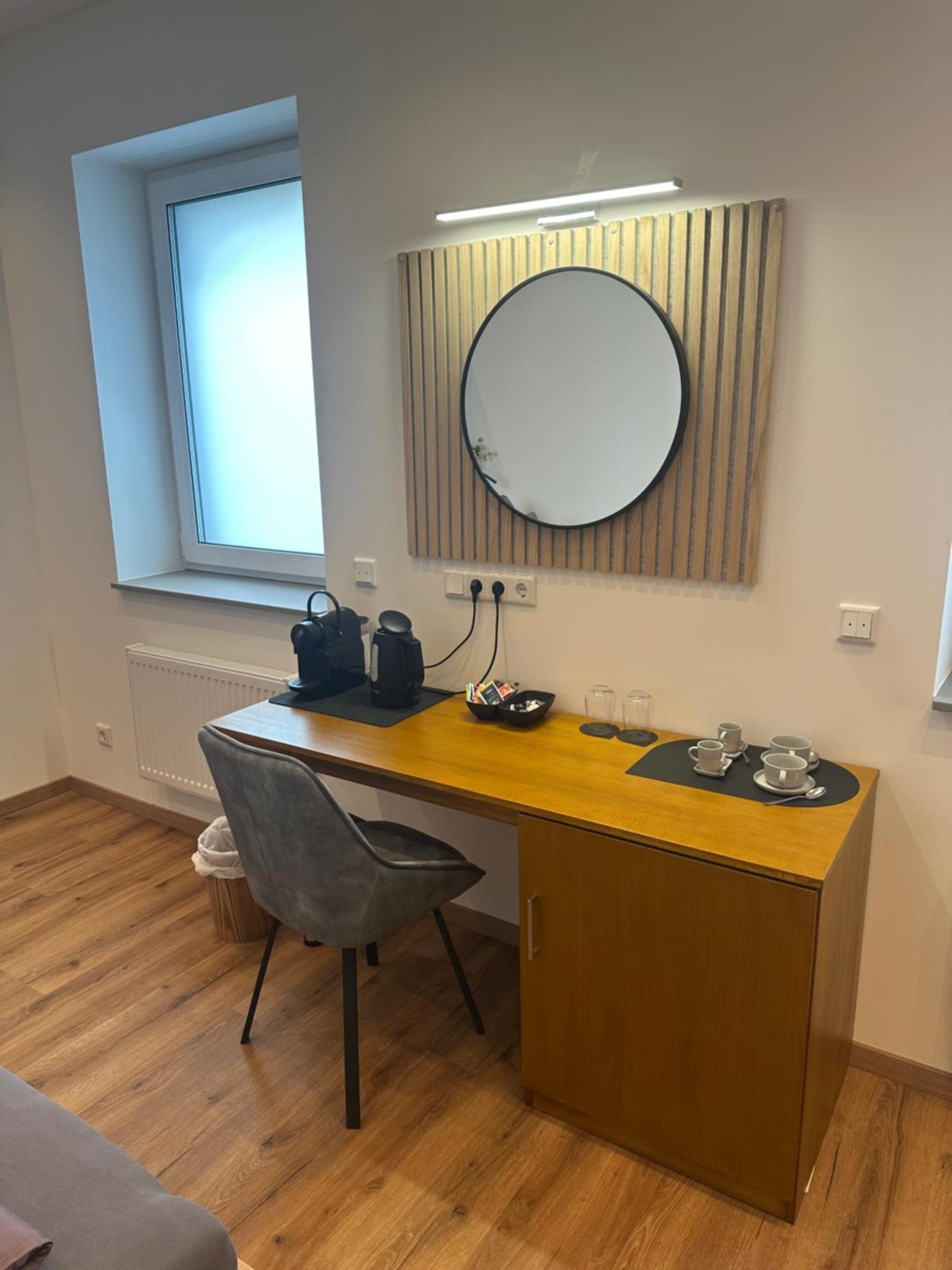 Artemis Zimmervermietung 5 Ein Bettzimmer Sundern Buitenkant foto