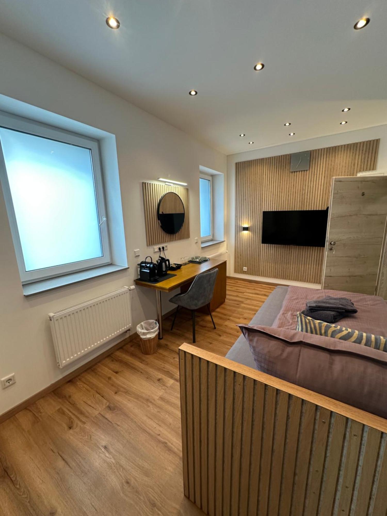 Artemis Zimmervermietung 5 Ein Bettzimmer Sundern Buitenkant foto